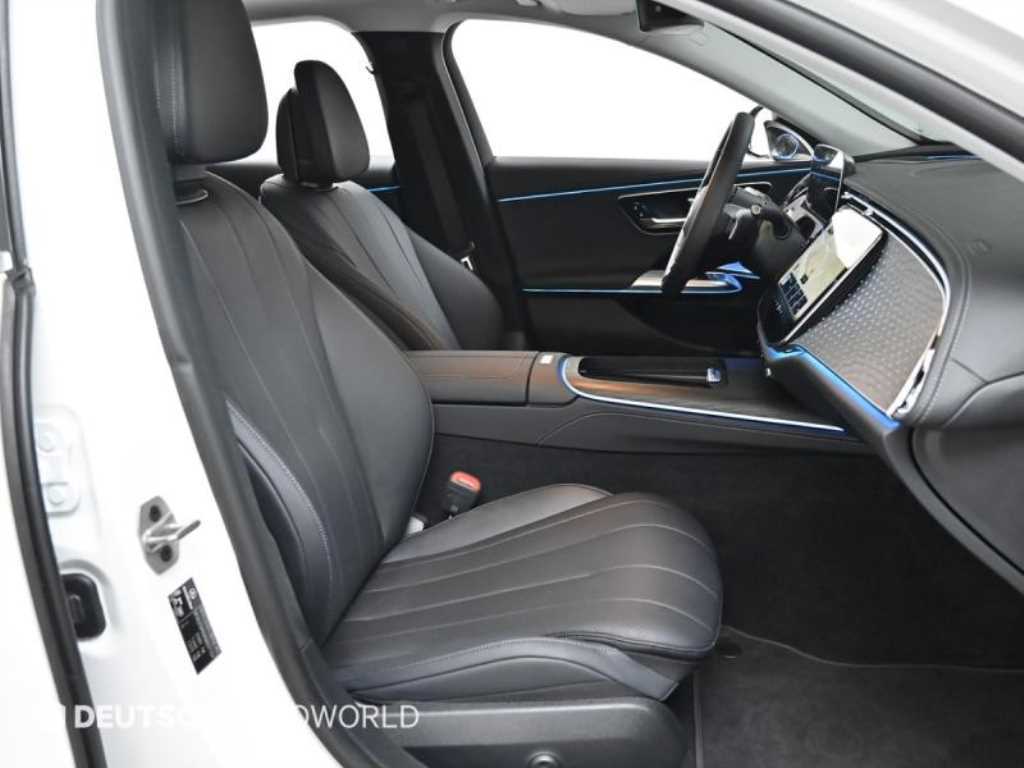 Mercedes Benz E class - Vista 9