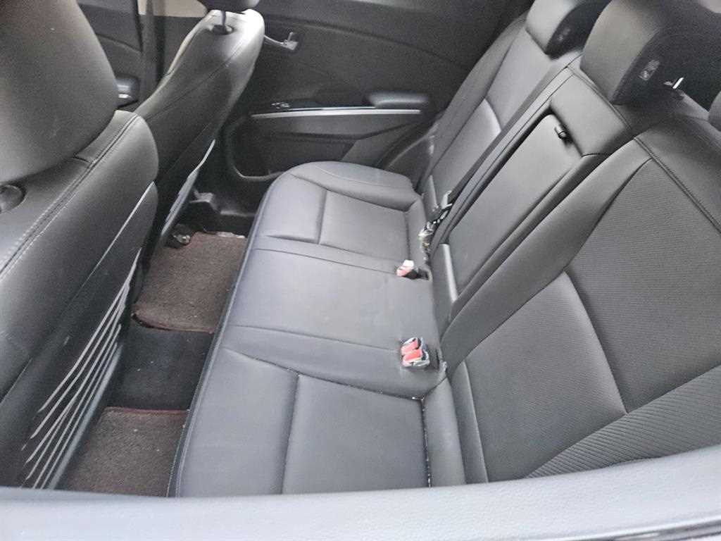 Ssangyong Tivoli - Vista 7