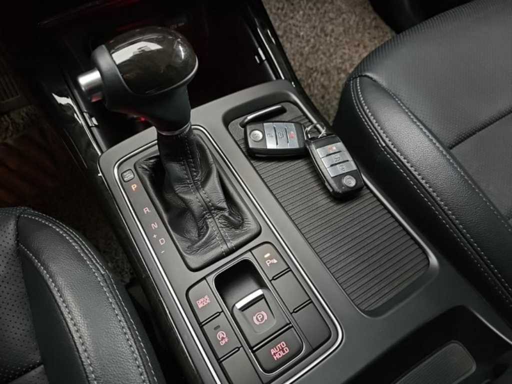 KIA Sorento - Vista 11