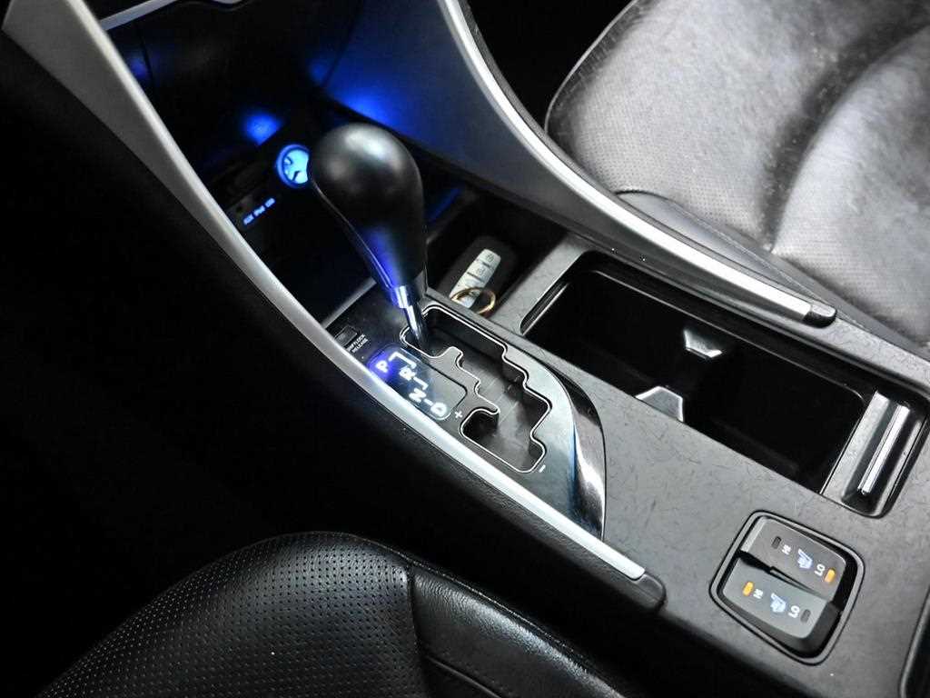 HYUNDAI Sonata - Vista 9