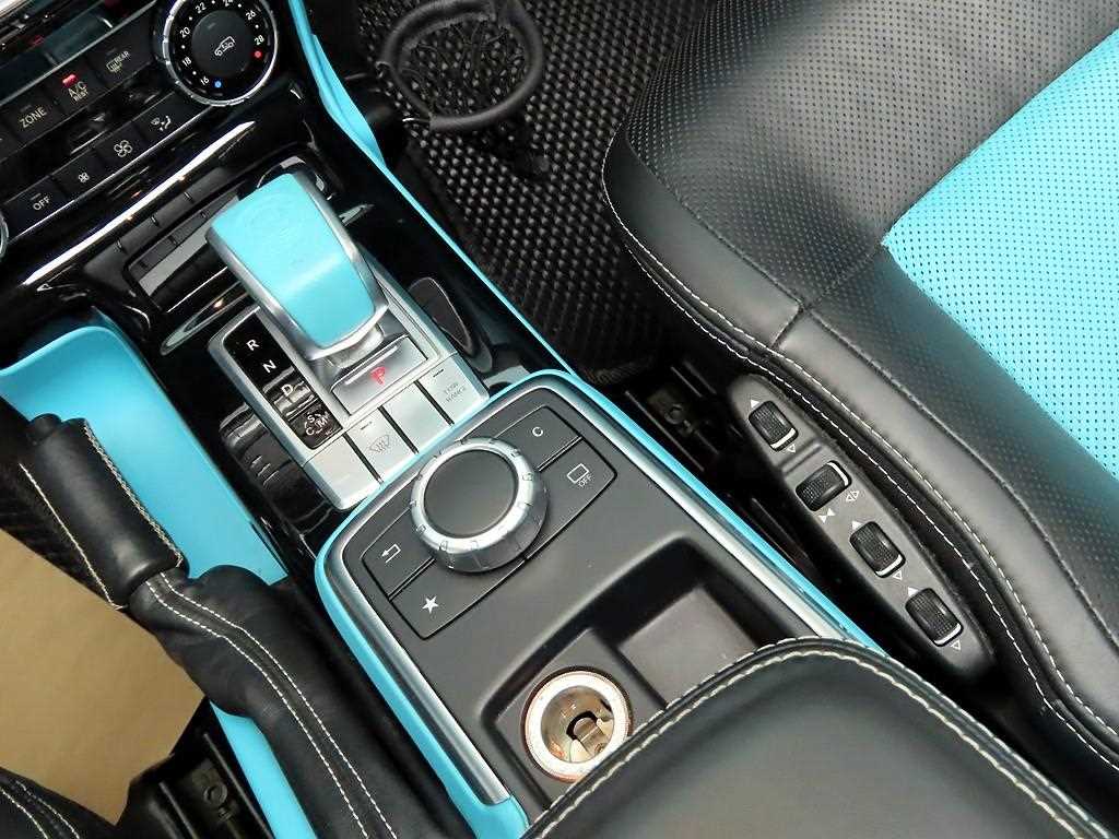 Mercedes Benz G Class (G Wagen) - Vista 11