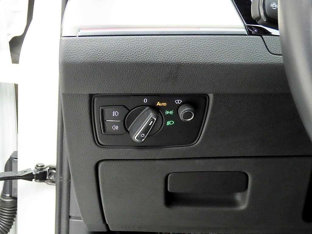 Volkswagen Passat - Vista 12