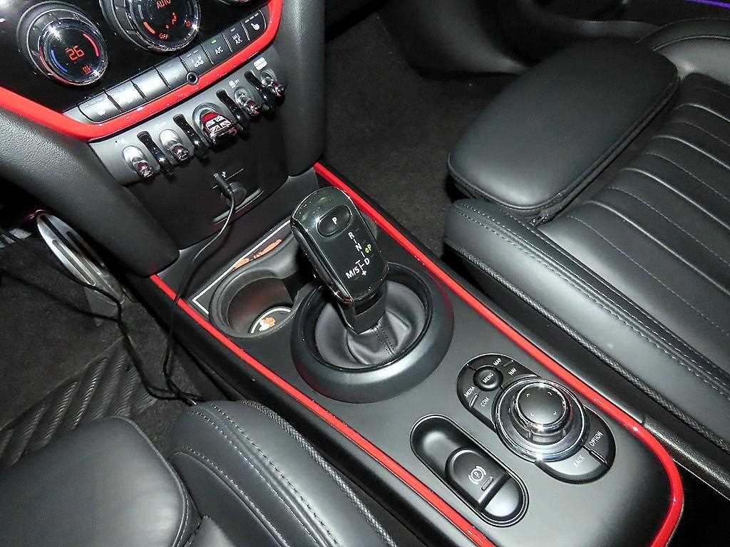 Mini Countryman - Vista 12