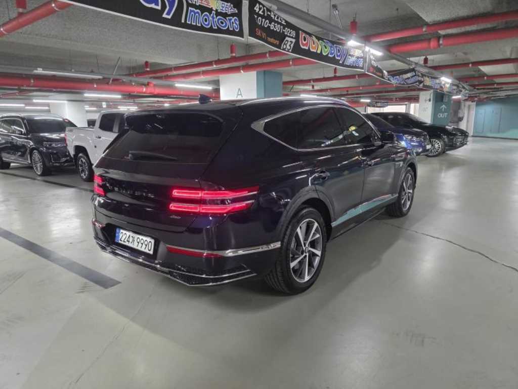 Genesis GV80 - Vista 5