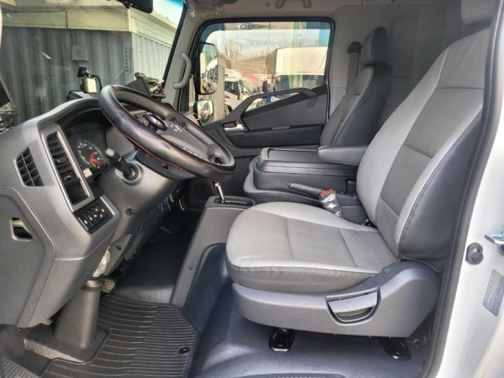 medium and large cargo Cargo - Vista 9