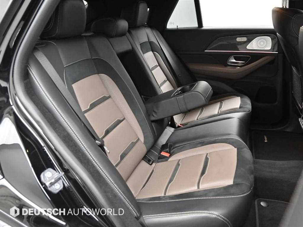 Mercedes Benz GLE Class - Vista 12