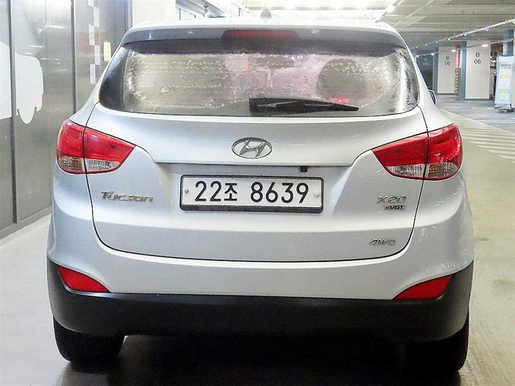 HYUNDAI Tucson - Vista 5