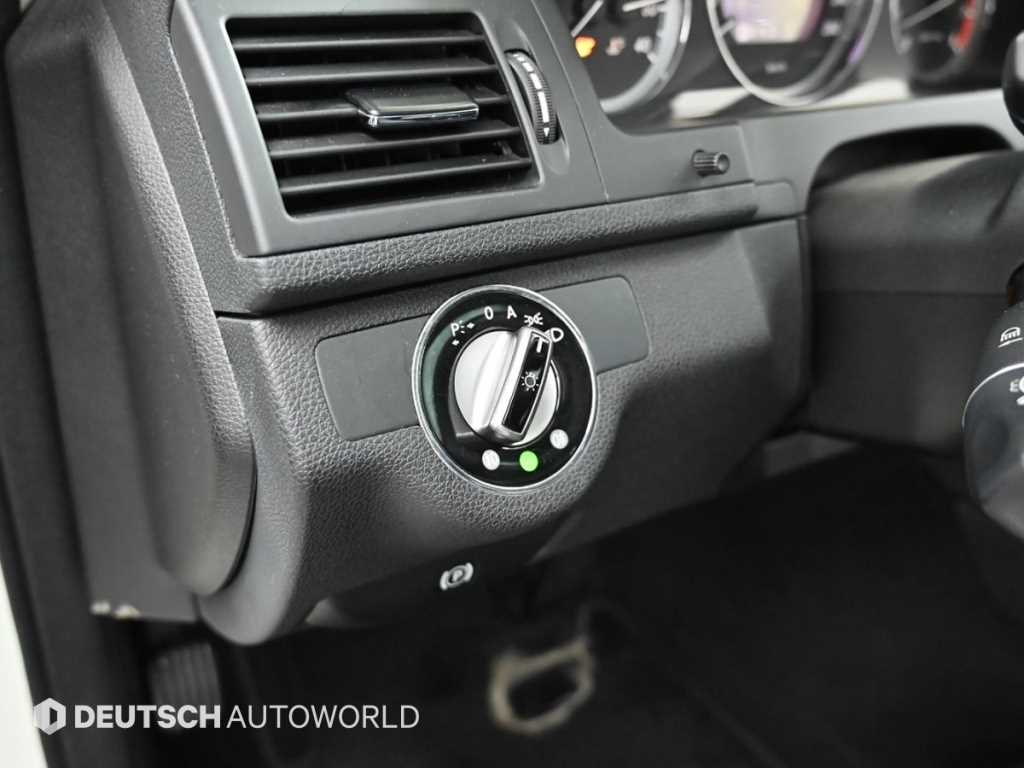 Mercedes Benz C Class 2009 Blanco - Importación desde Corea - HF Imports Iquique - Foto 17