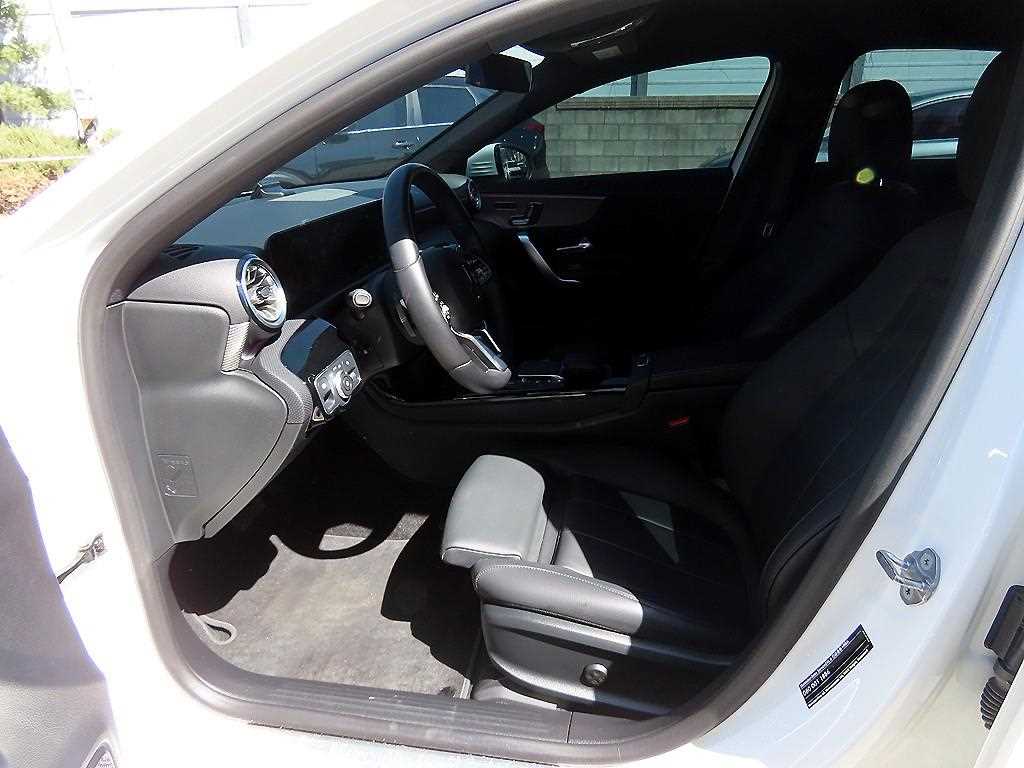 Mercedes Benz A Class - Vista 5