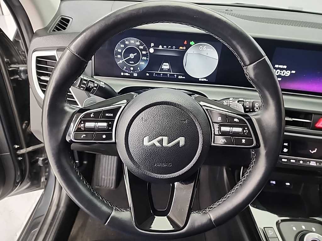 KIA Seltos - Vista 9