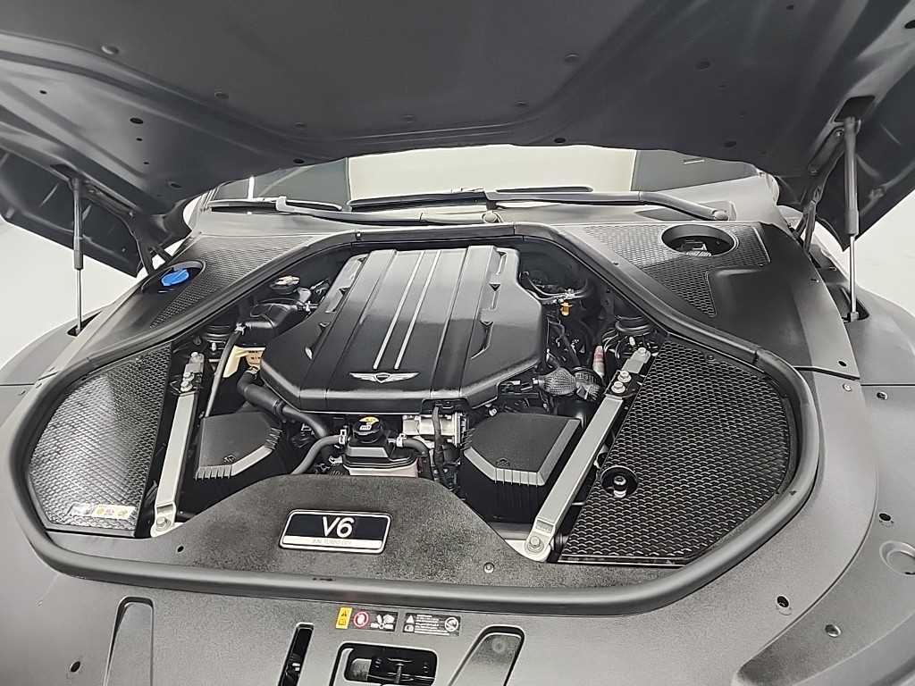 Genesis G90 - Vista 5