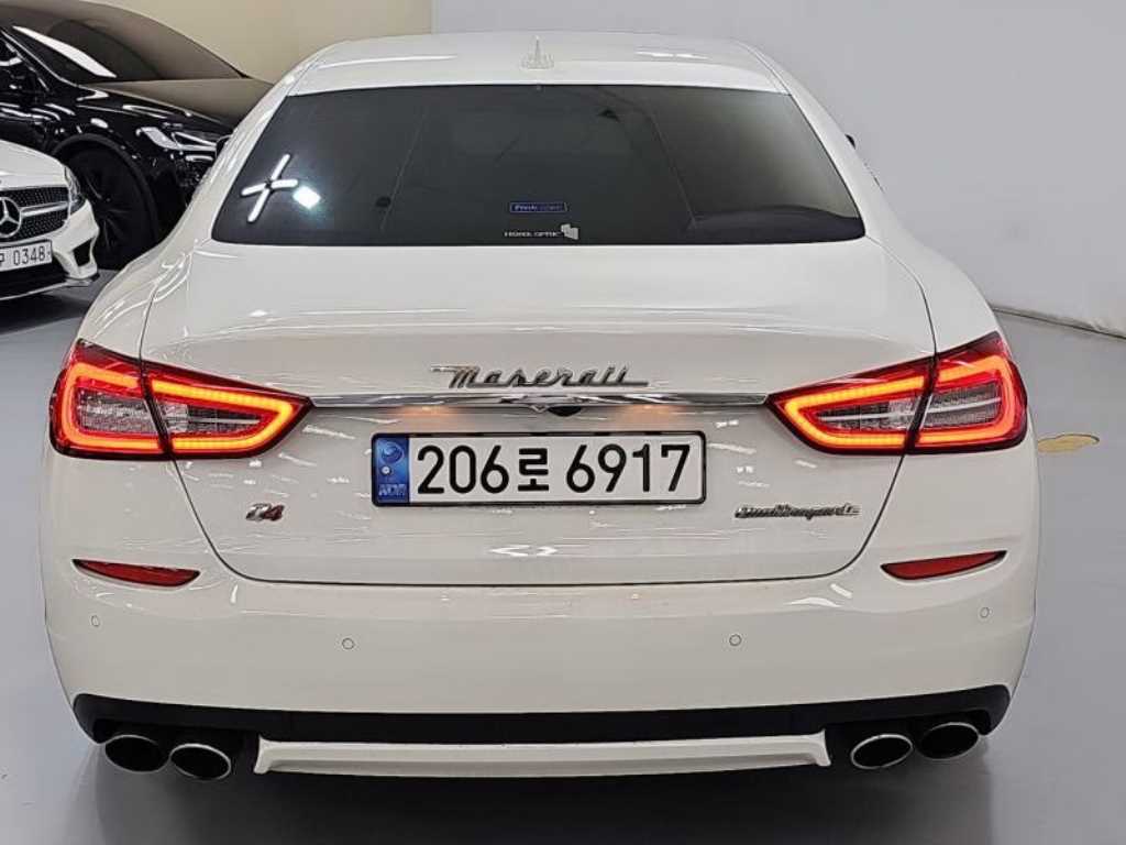 Maserati Quattroforte - Vista 3