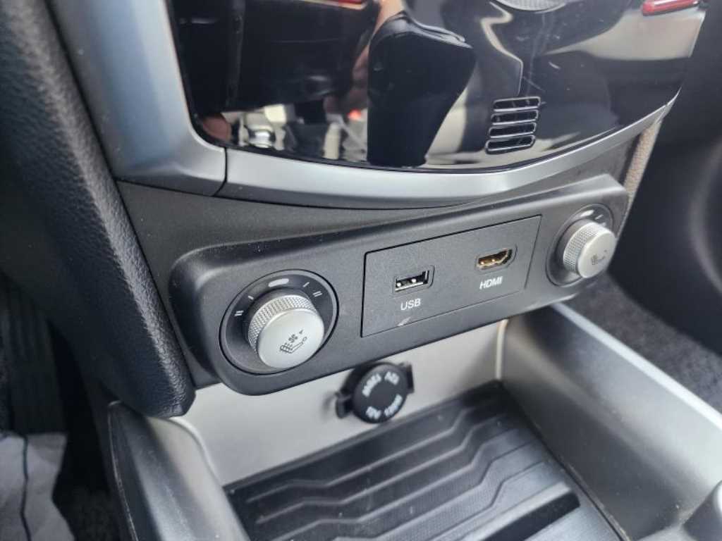 Ssangyong Tivoli 2015 - Importación desde Corea - HF Imports Iquique - Foto 13