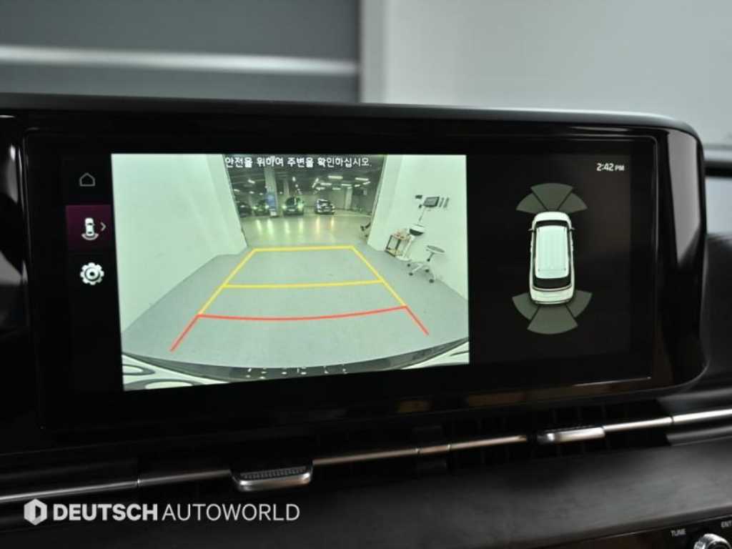 KIA Carnival - Vista 10