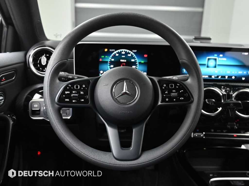 Mercedes Benz A Class 2020 Negro - Importación desde Corea - HF Imports Iquique - Foto 13