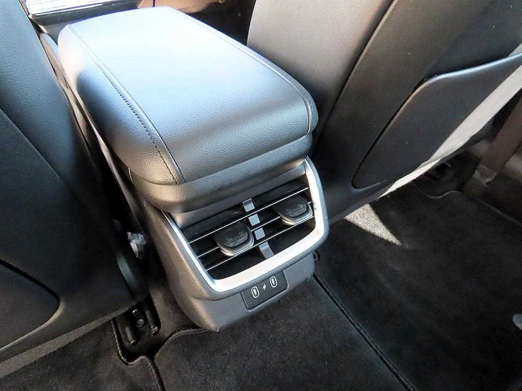 HYUNDAI Grandeur 2023 Negro - Importación desde Corea - HF Imports Iquique - Foto 18