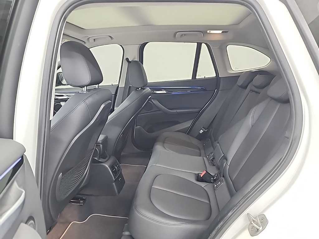 BMW X1 - Vista 12