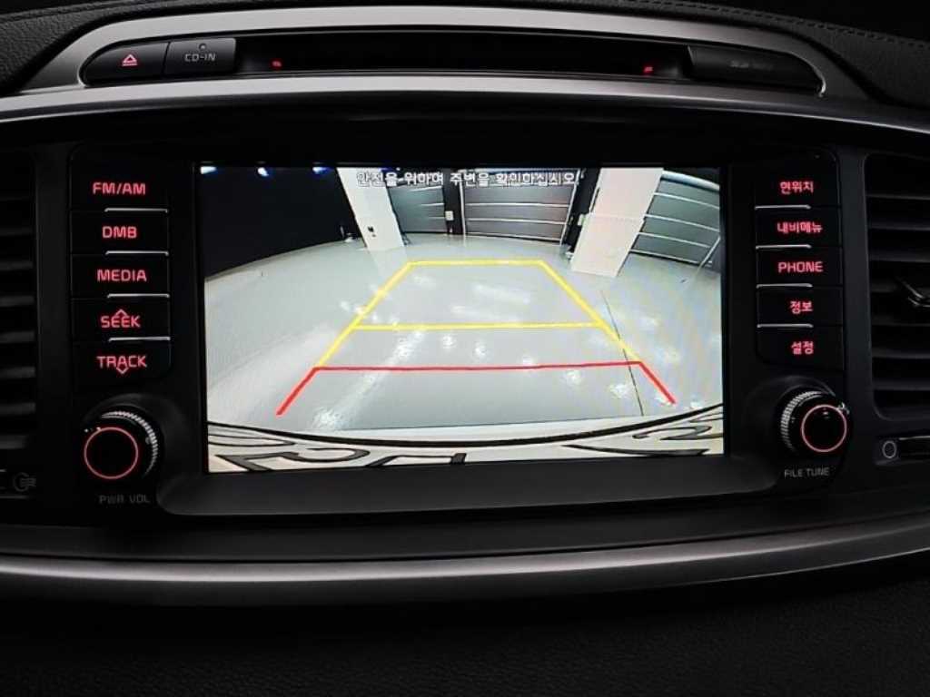 KIA Sorento - Vista 10