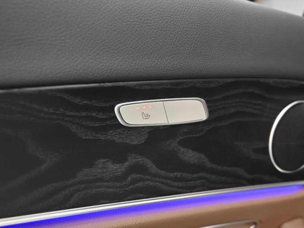 Mercedes Benz E class 2018 Negro - Importación desde Corea - HF Imports Iquique - Foto 16