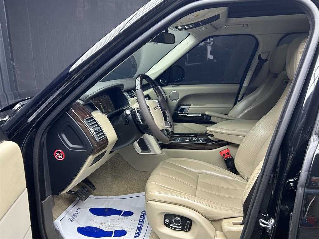 Land Rover Range Rover - Vista 7