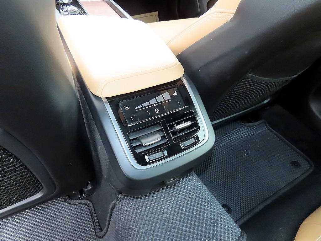 Volvo S60 2021 Gris - Importación desde Corea - HF Imports Iquique - Foto 17