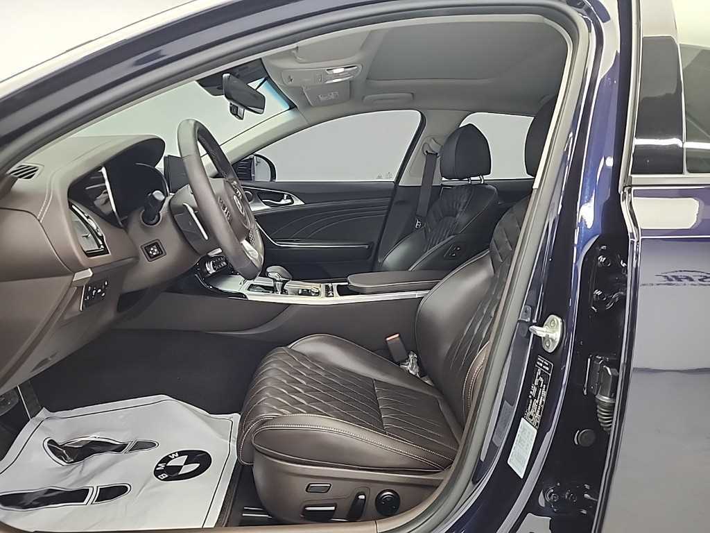 KIA Stinger - Vista 11