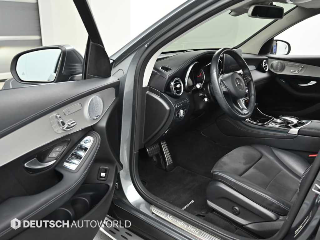 Mercedes Benz GLC Class - Vista 11