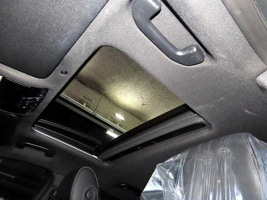 Mercedes Benz GLC Class 2021 Gris - Importación desde Corea - HF Imports Iquique - Foto 14