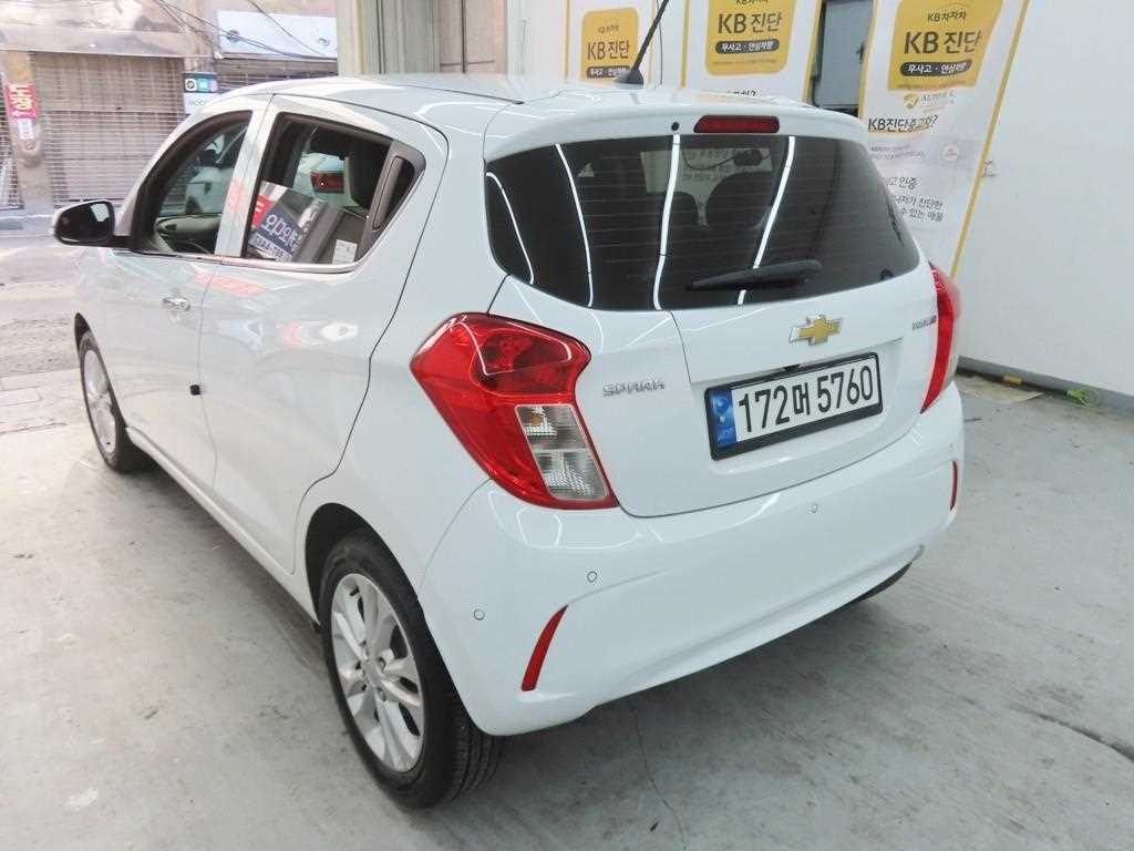 Chevrolet Spark - Vista 4