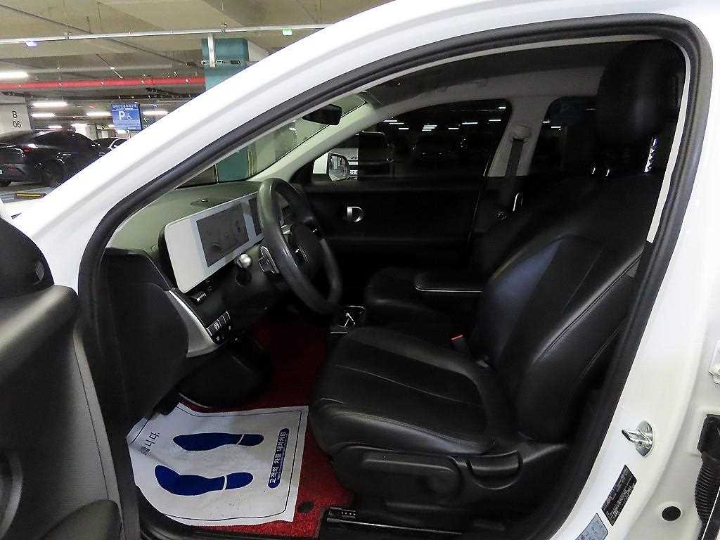 HYUNDAI Ioniq 5 - Vista 6