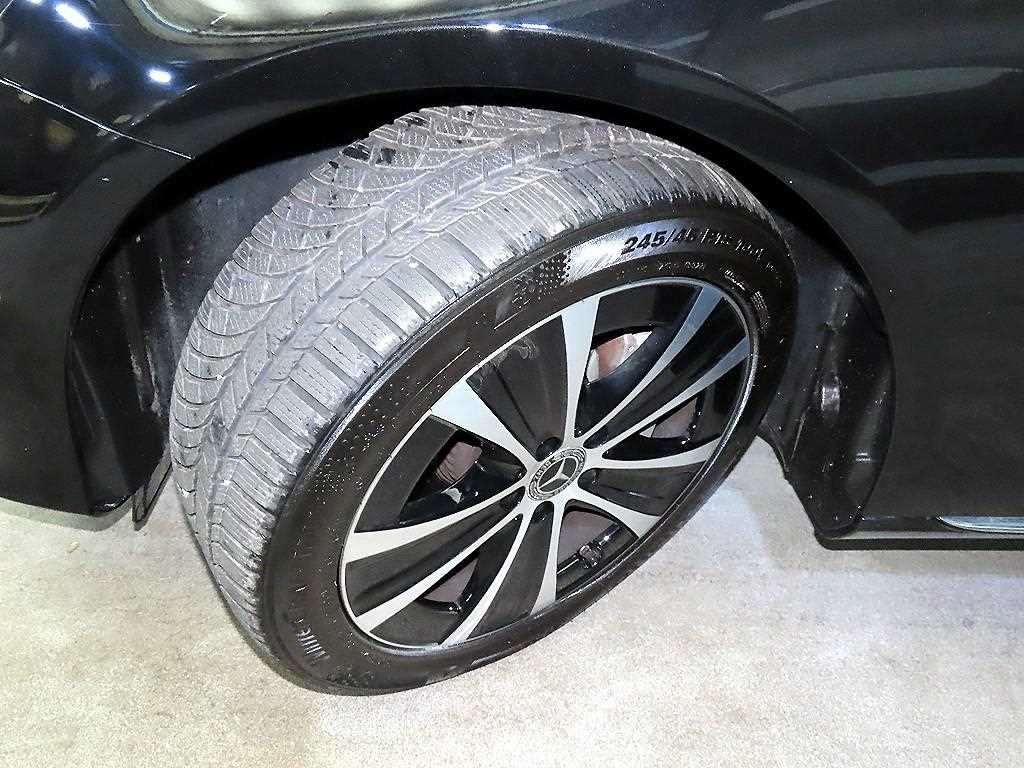 Mercedes Benz E class 2019 Negro - Importación desde Corea - HF Imports Iquique - Foto 20