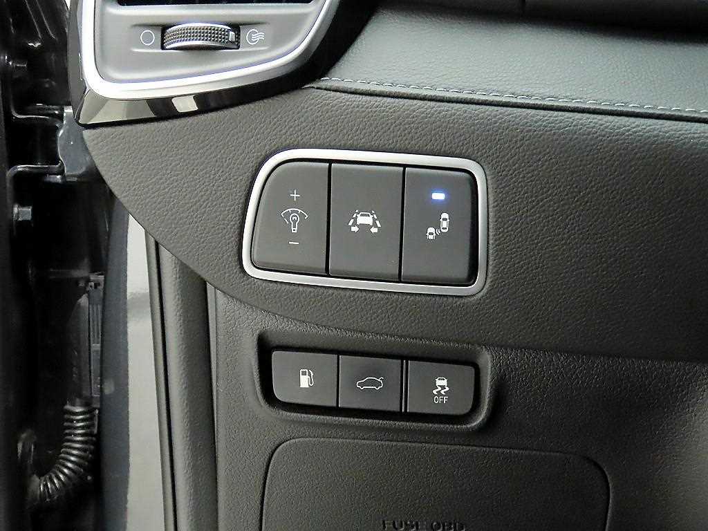 HYUNDAI Grandeur - Vista 12