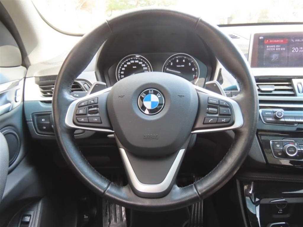 BMW X1 2022 Negro - Importación desde Corea - HF Imports Iquique - Foto 16