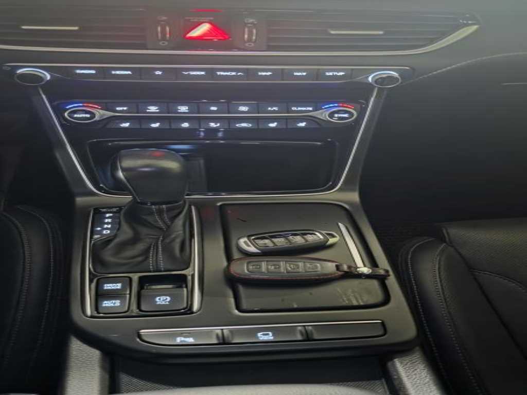 HYUNDAI Grandeur - Vista 9