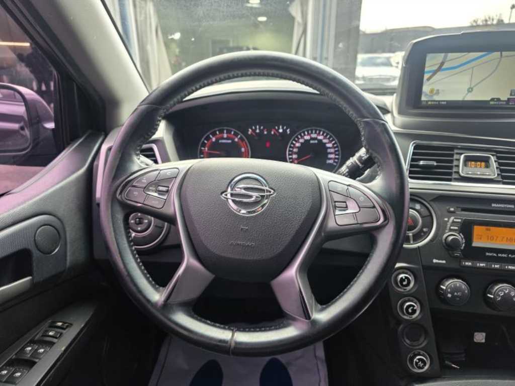 Ssangyong Korando - Vista 8