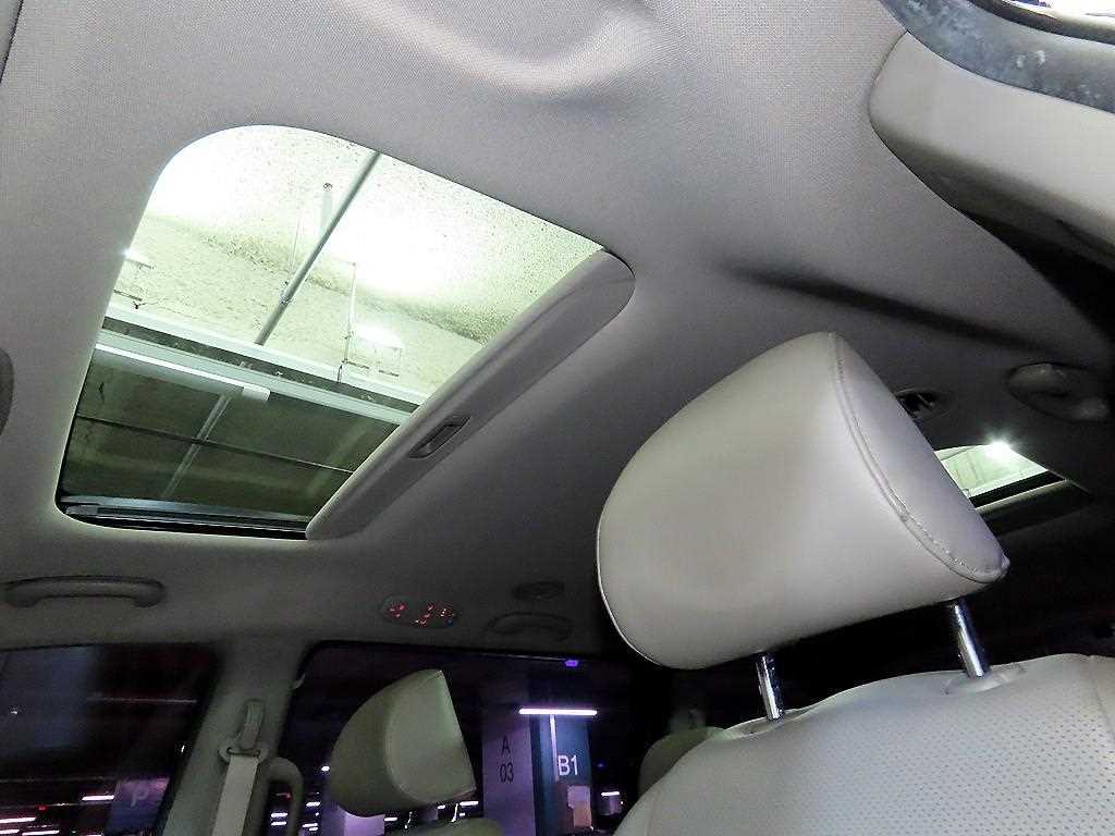 KIA Carnival 2016 Negro - Importación desde Corea - HF Imports Iquique - Foto 16