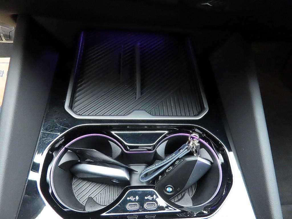 BMW 5 Series 2025 Negro - Importación desde Corea - HF Imports Iquique - Foto 13