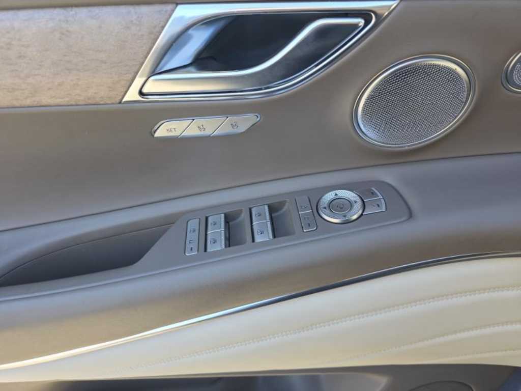 Genesis GV80 - Vista 10