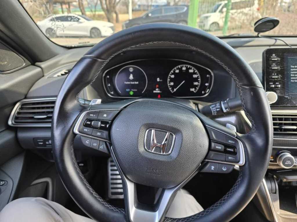 Honda Accord - Vista 5