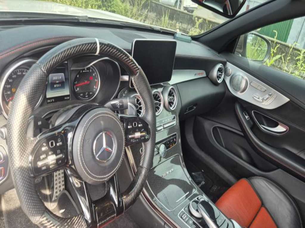 Mercedes Benz C Class - Vista 4