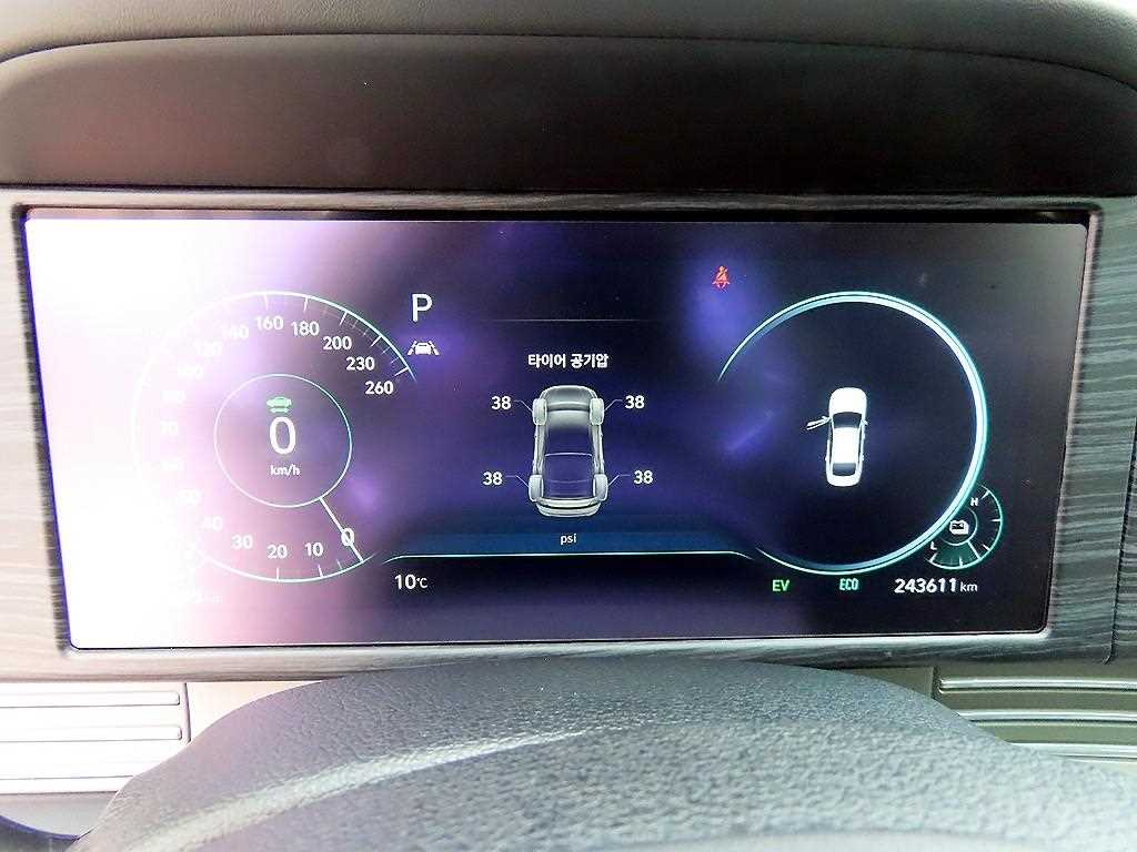 HYUNDAI Grandeur - Vista 9