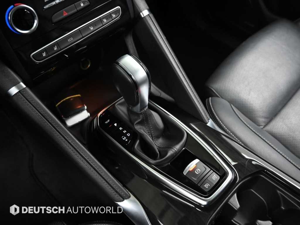 SAMSUNG QM6 - Vista 10