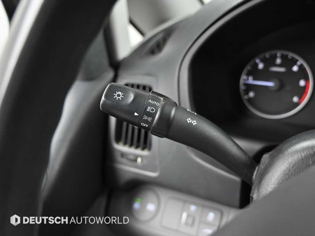 HYUNDAI Starex 2016 Blanco - Importación desde Corea - HF Imports Iquique - Foto 16