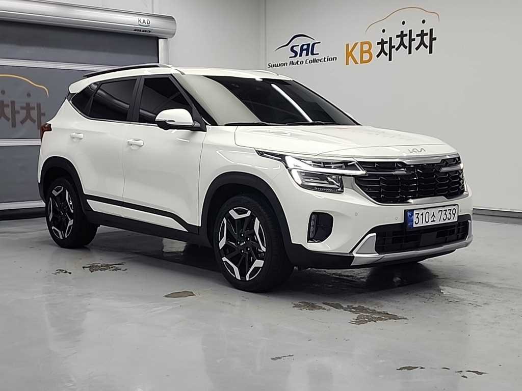 KIA Seltos - Vista 4