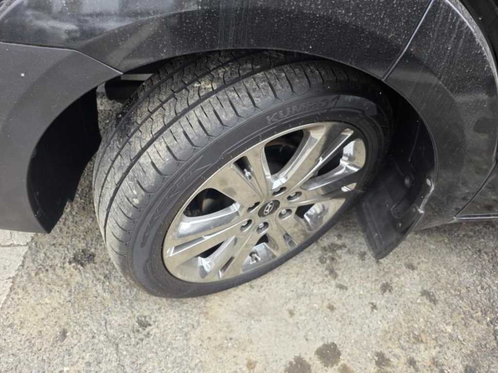 HYUNDAI Solati 2022 Negro - Importación desde Corea - HF Imports Iquique - Foto 20