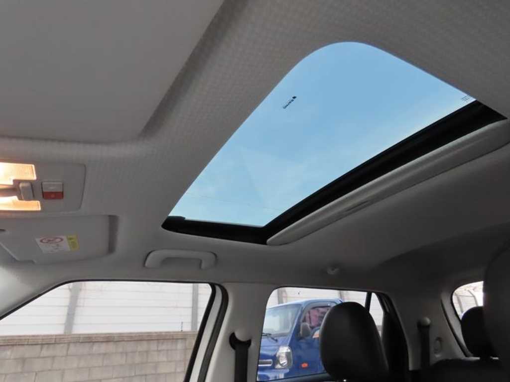 HYUNDAI Casper 2023 Blanco - Importación desde Corea - HF Imports Iquique - Foto 18