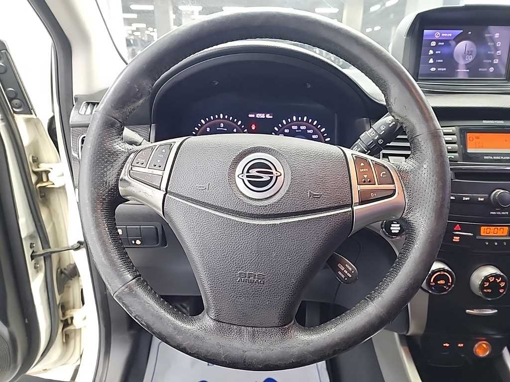 Ssangyong Korando - Vista 9