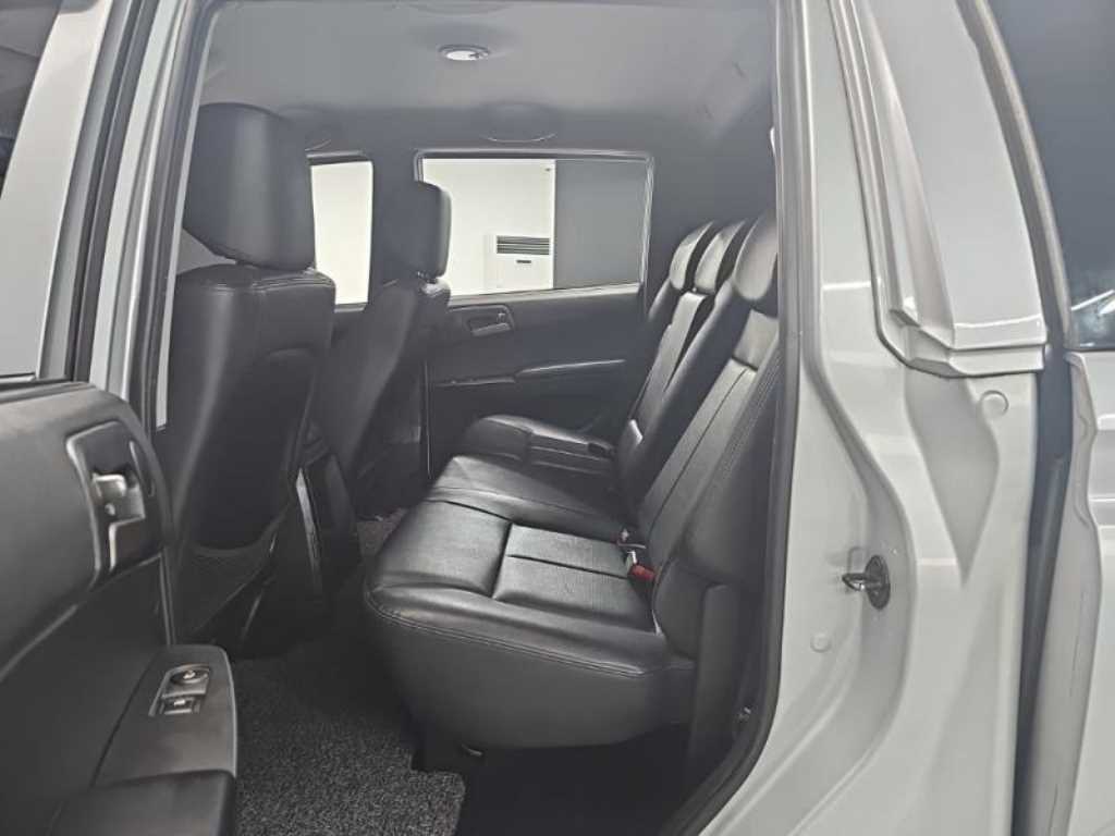 Ssangyong Korando 2015 Plateado - Importación desde Corea - HF Imports Iquique - Foto 15