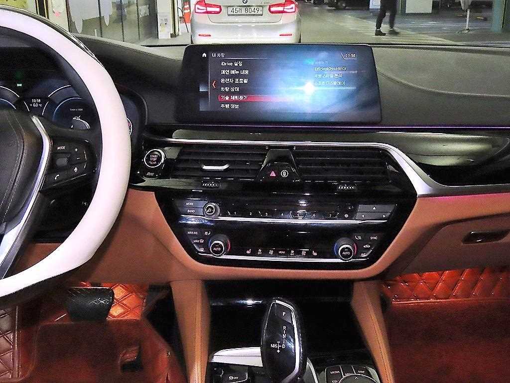 BMW 5 Series - Vista 11