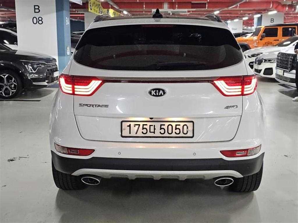 KIA Sportage - Vista 4